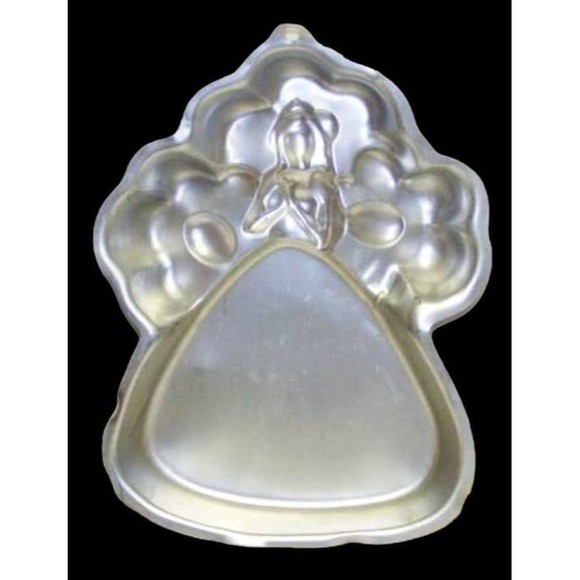 2004 WILTON MATTEL BARBIE DOLL Birthday Cake Pan #2105-8934 - Picture 2 of 3